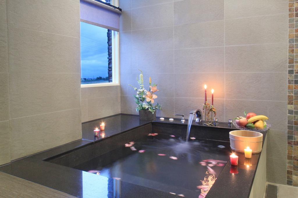 Spring Fountain Hotel Цзяосі Екстер'єр фото