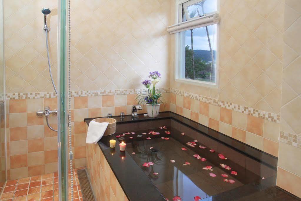 Spring Fountain Hotel Цзяосі Екстер'єр фото